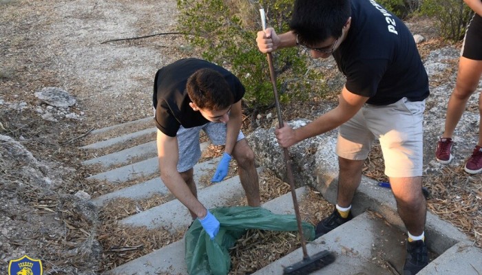 Year 7 Forest Cleanup Initiative 