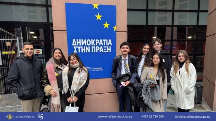 The English School at the European Parliament: Democracy in Action